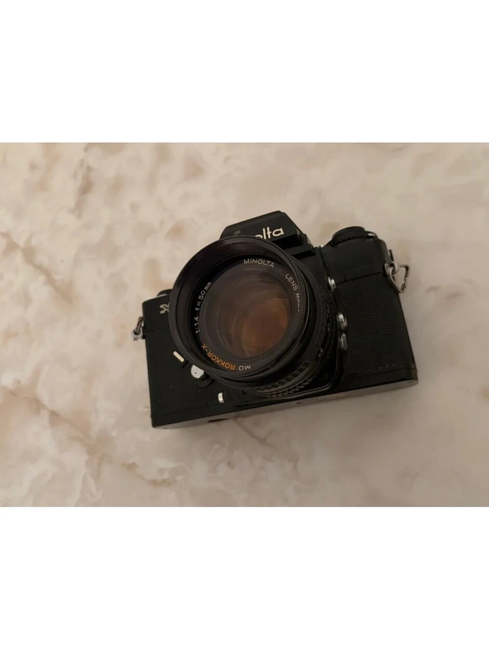 Vintage 1970s Minolta XE-7 35mm SLR Leica Design + 55mm Rokkor Lens & 200x Flash